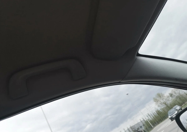 Toyota Corolla cena 15000 przebieg: 137500, rok produkcji 2005 z Warszawa małe 466